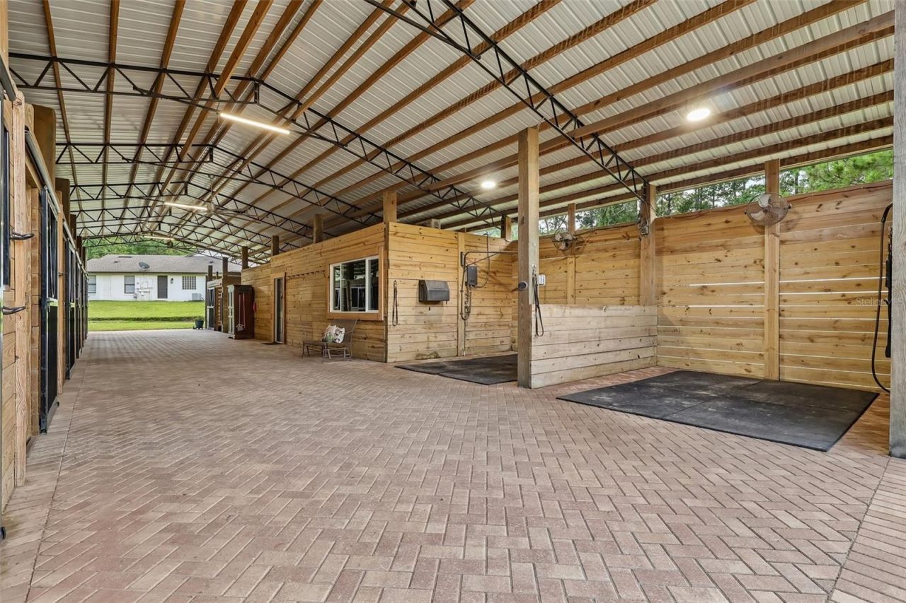 22301 Coronado Somerset Drive, Sorrento, FL 32776 Photo
