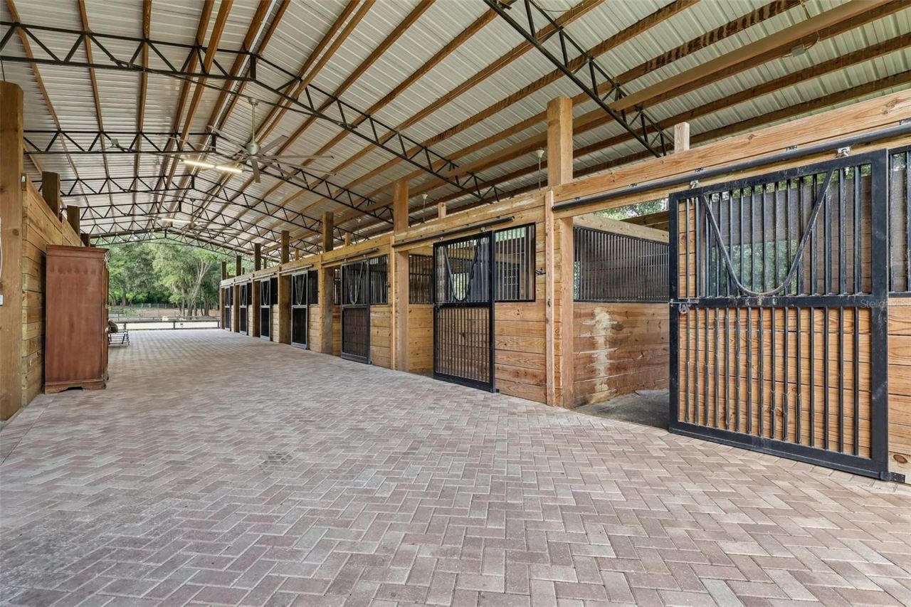 22301 Coronado Somerset Drive, Sorrento, FL 32776 Photo