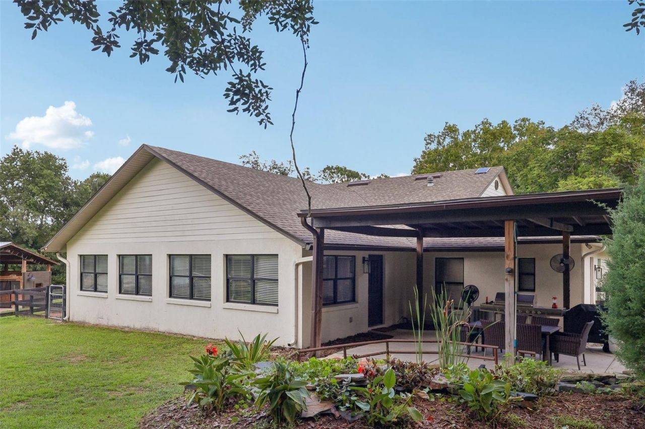 22301 Coronado Somerset Drive, Sorrento, FL 32776 Photo