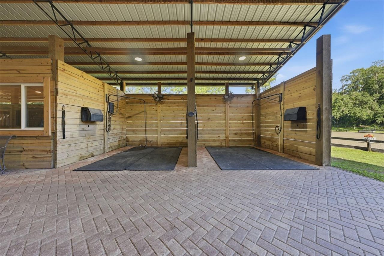 22301 Coronado Somerset Drive, Sorrento, FL 32776 Photo
