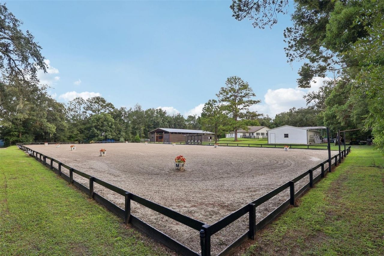 22301 Coronado Somerset Drive, Sorrento, FL 32776 Photo