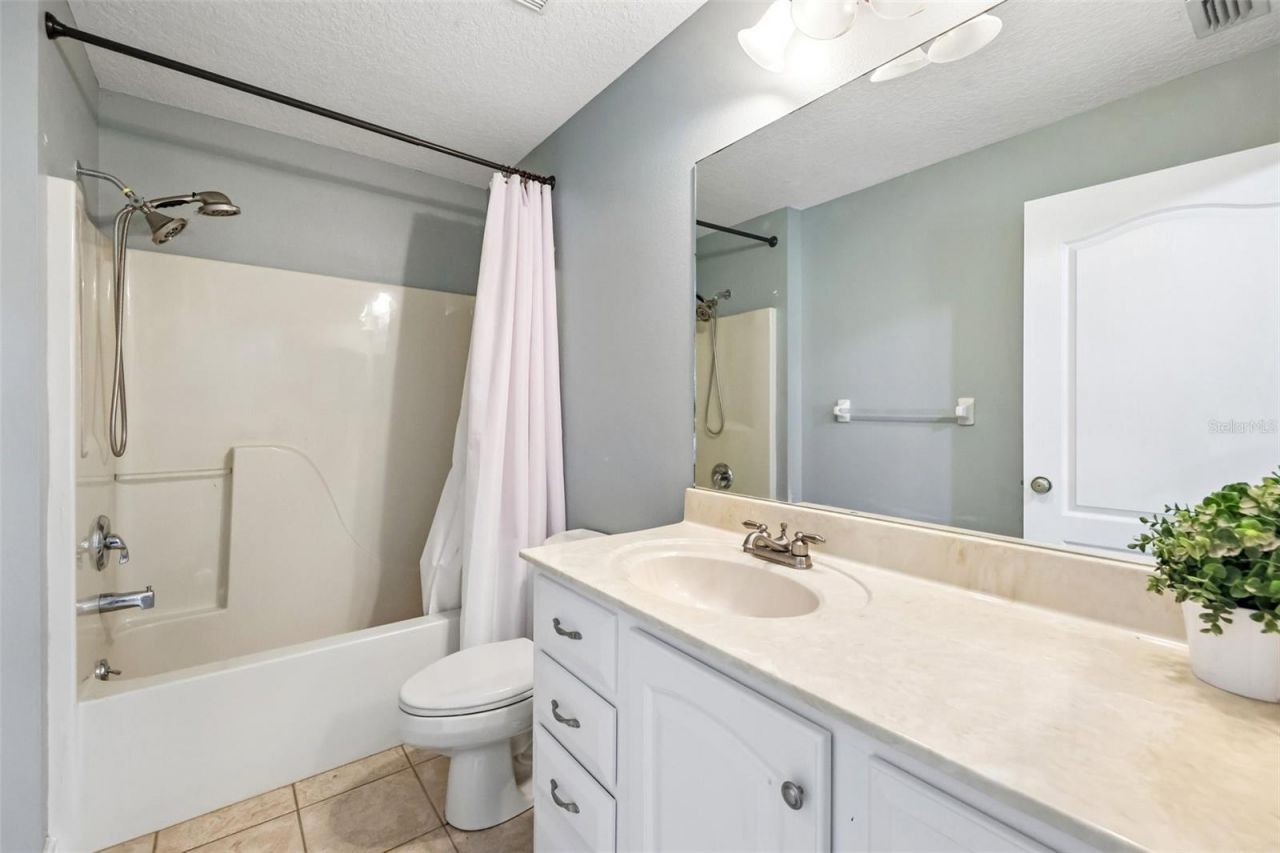 22301 Coronado Somerset Drive, Sorrento, FL 32776 Photo