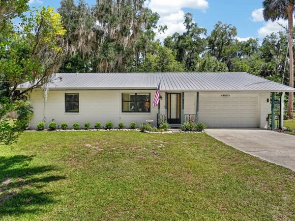 104 WOODCREST AVENUE , SATSUMA, FL 32189