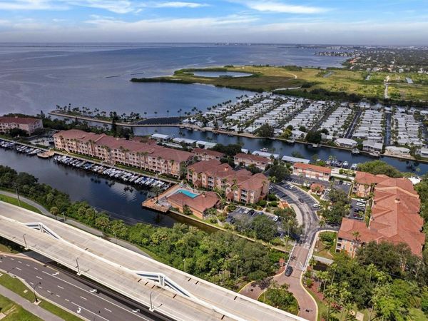 5000 CULBREATH KEY WAY, Unit 4-306, TAMPA, FL 33611