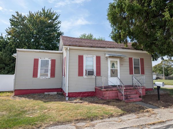 107 N Thompson Street, Bourbon, IN 46504