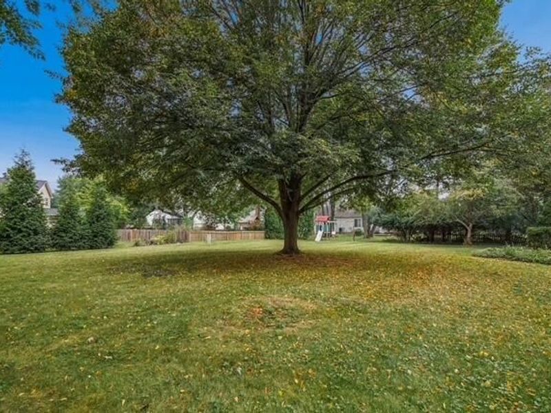 3824 Aqueduct Court, Columbus, OH 43221 Photo 36