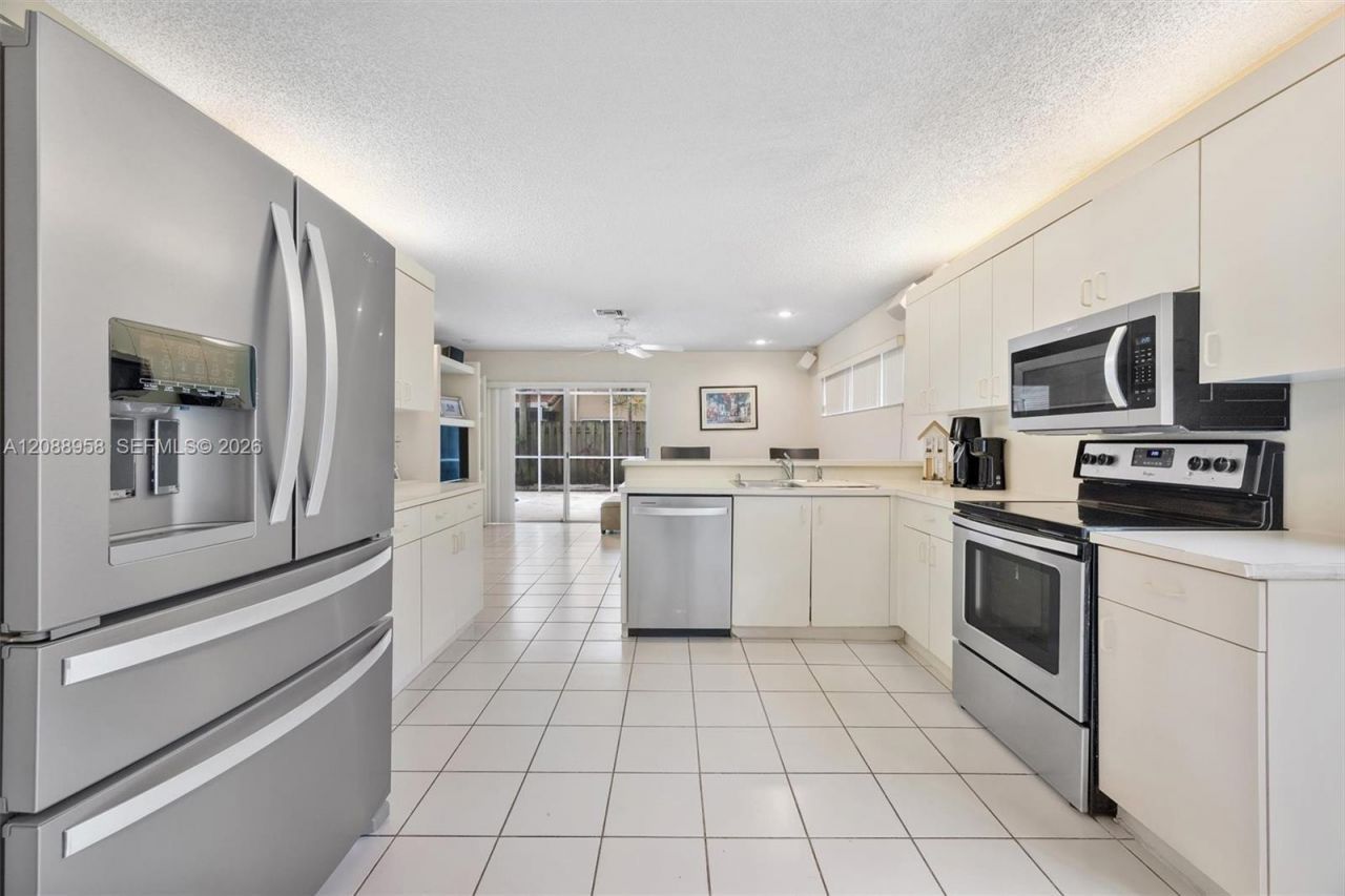 11092 Topeka Pl, Cooper City, FL 33026 Photo