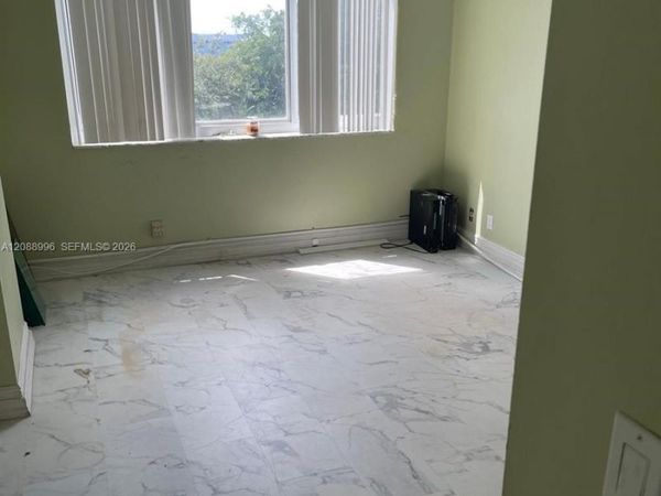 4200 Hillcrest Dr, Unit 401, Hollywood, FL 33021