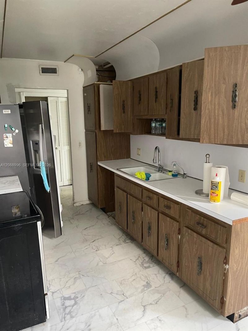 4200 Hillcrest Dr, Unit 401, Hollywood, FL 33021 Photo