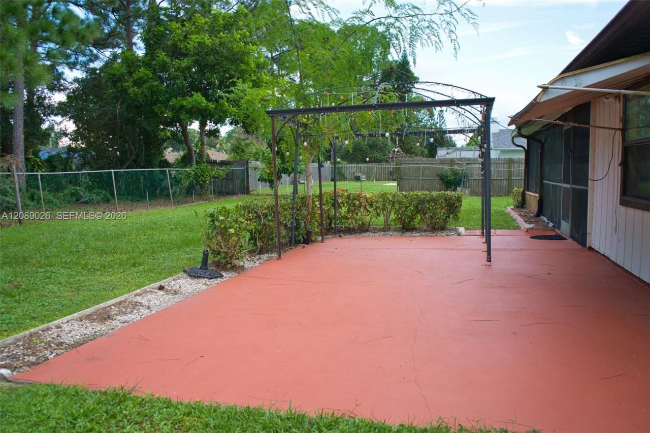 1173 SE Odonnell Ln, Port Saint Lucie, FL 34983 Photo