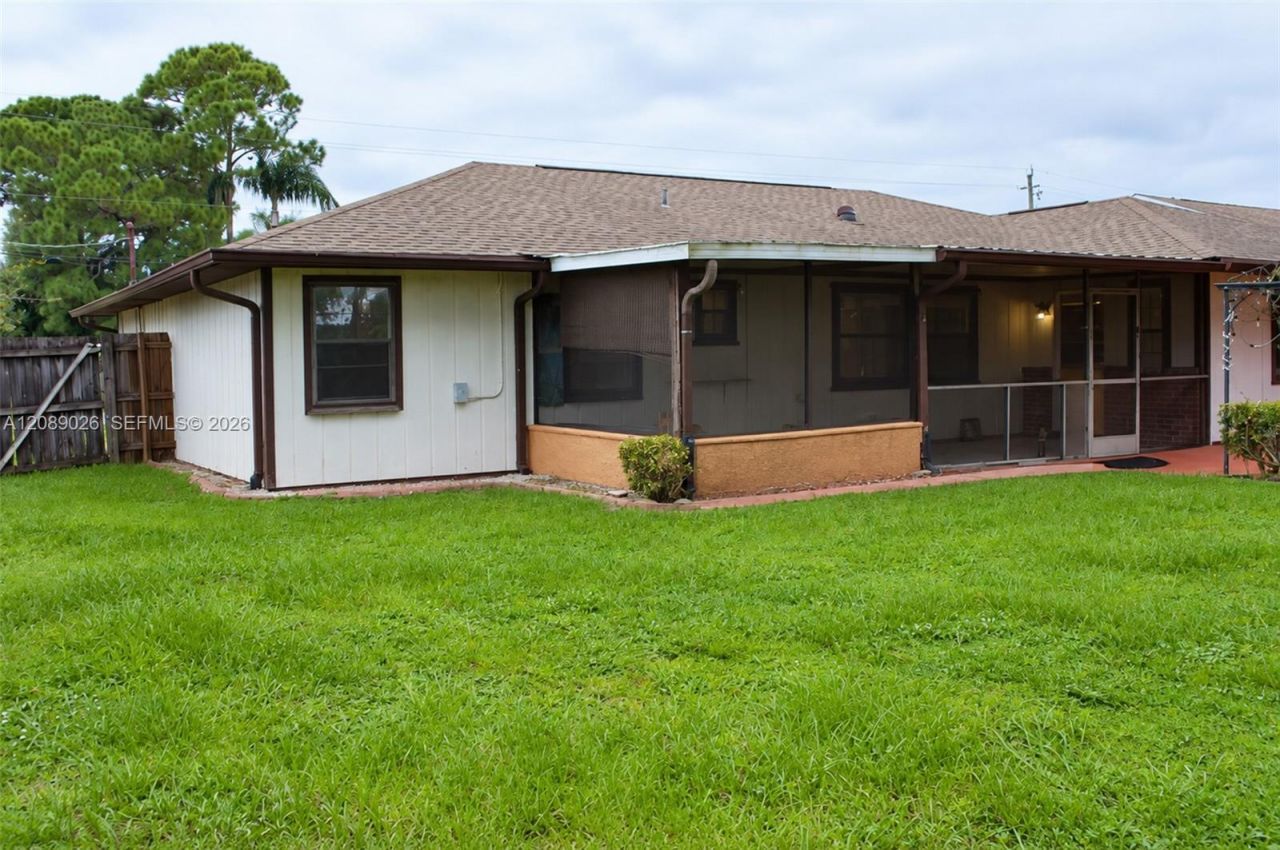 1173 SE Odonnell Ln, Port Saint Lucie, FL 34983 Photo