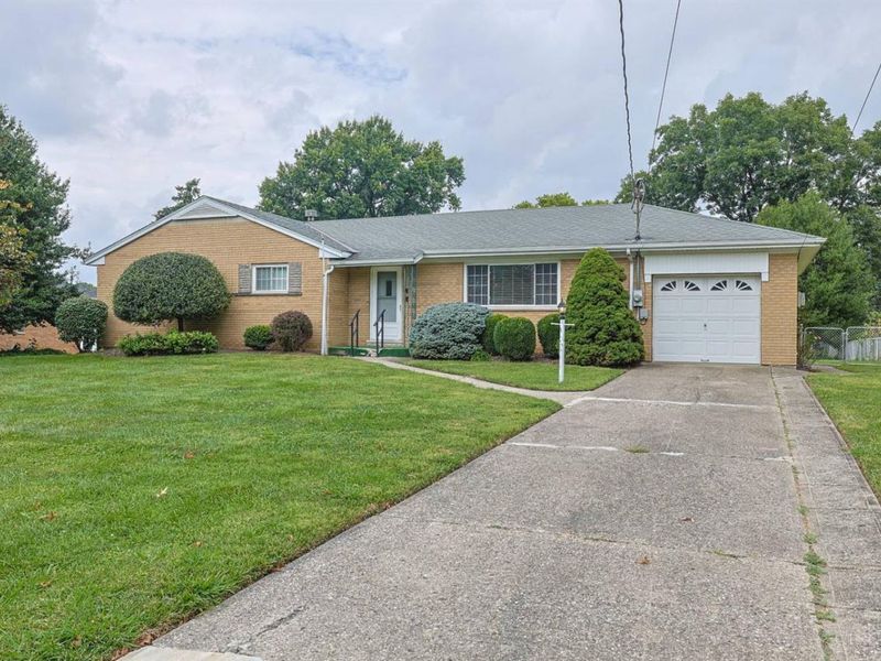 9154 Silva Drive, Colerain Township, OH 45251 Photo 2