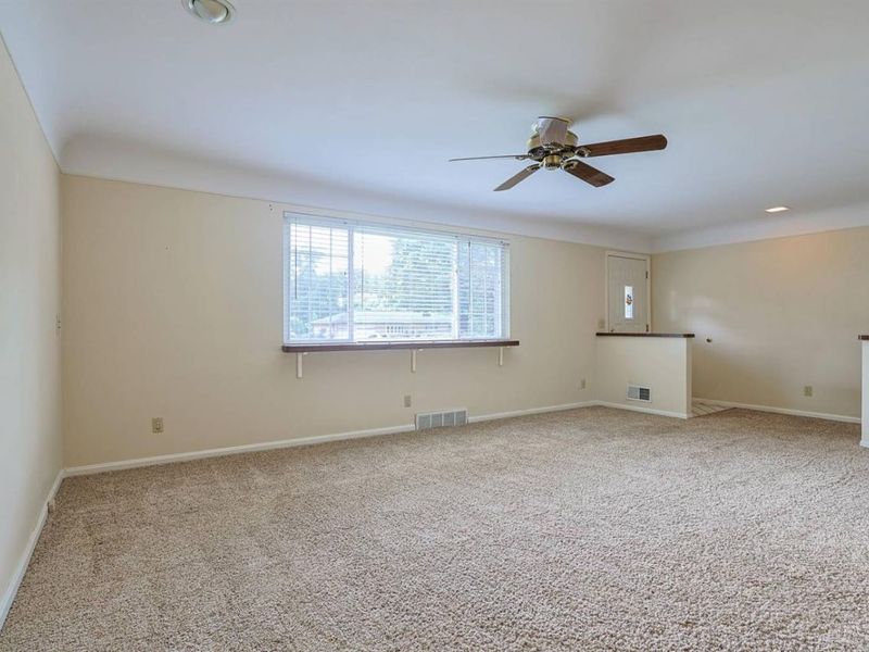 9154 Silva Drive, Colerain Township, OH 45251 Photo 5