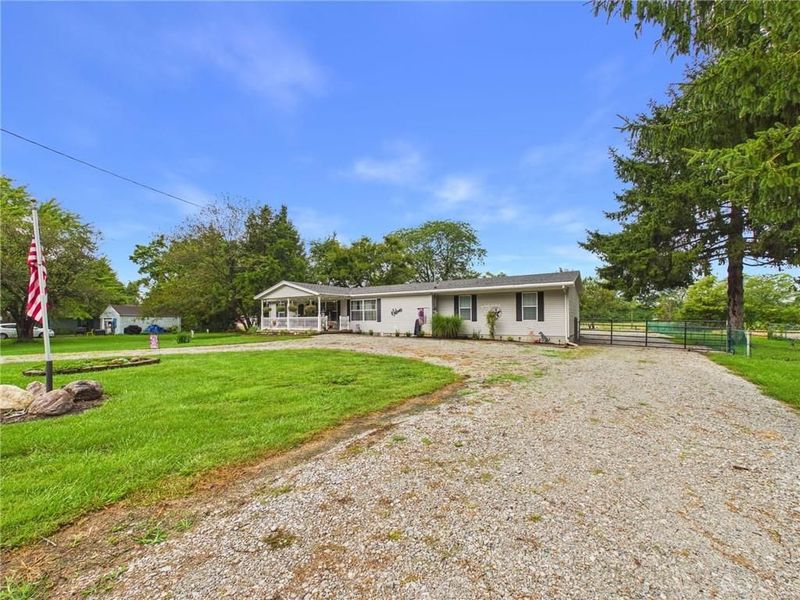 6365 Springfield Xenia Road, Springfield, OH 45502 Photo 3