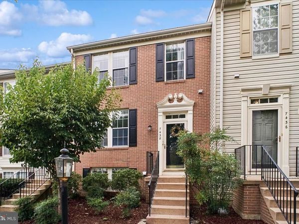 7438 GADSBY SQUARE, ALEXANDRIA, VA 22315