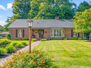 2611 Cayce Meade Drive, Hopkinsville, KY 42240