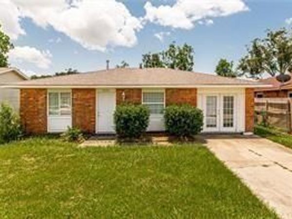2553 RAMSEY Drive, Marrero, LA 70072