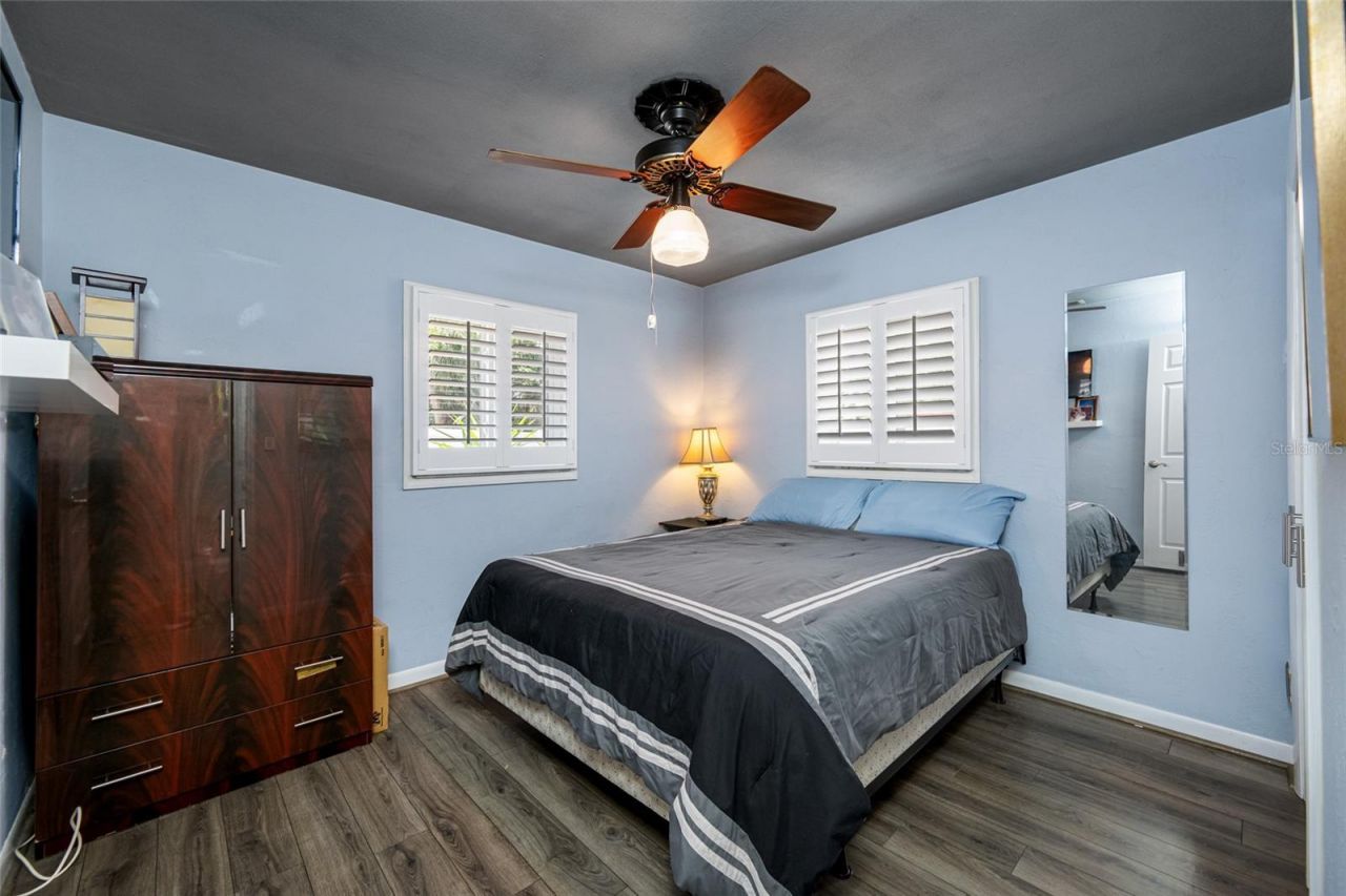 8444 8th Way N, Saint Petersburg, FL 33702 Photo