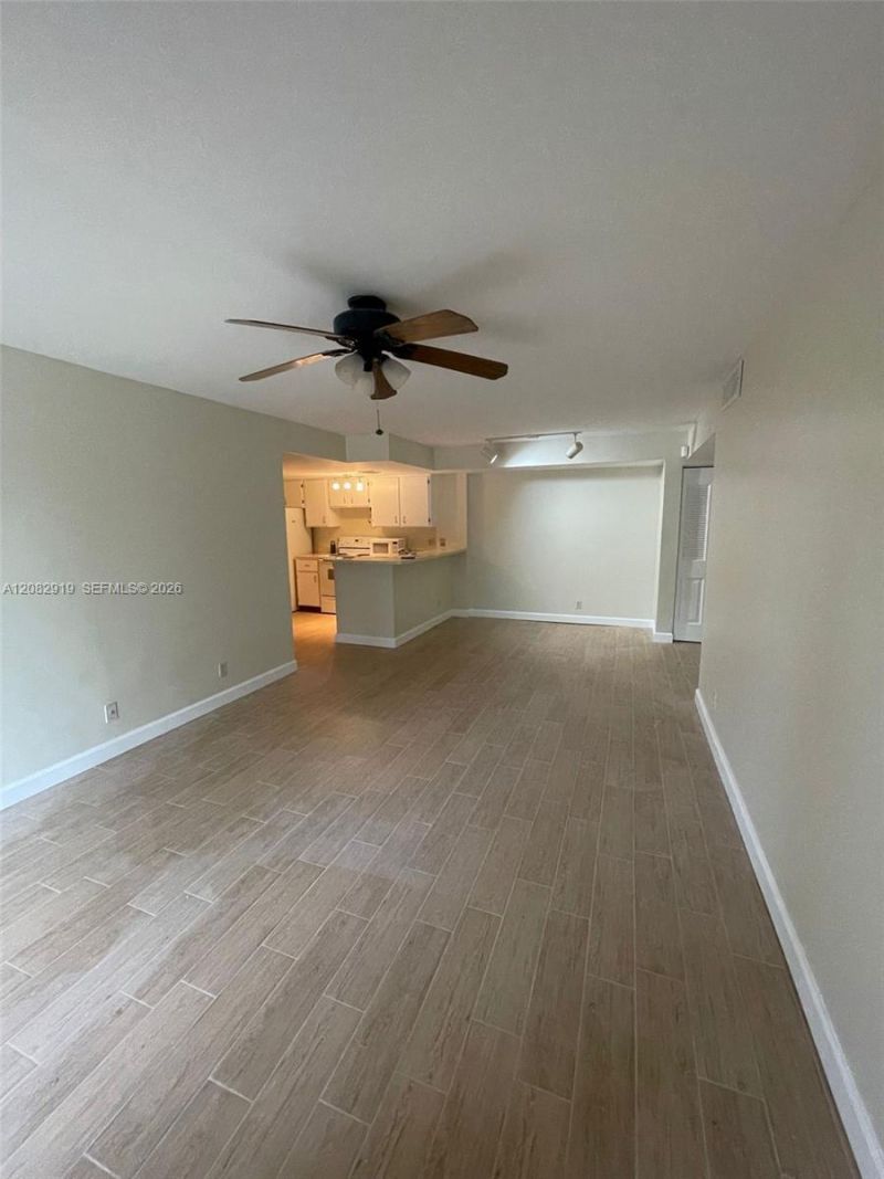 10757 Cleary Blvd, Unit 111, Plantation, FL 33324 Photo