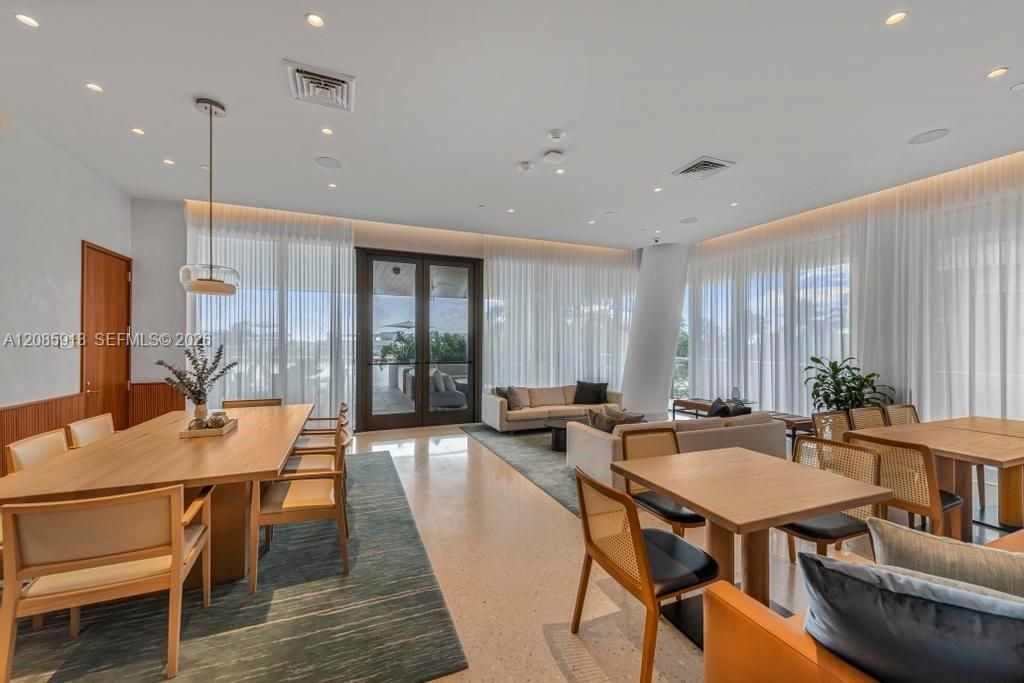 2655 S Bayshore Dr, Unit 1008, Miami, FL 33133 Photo