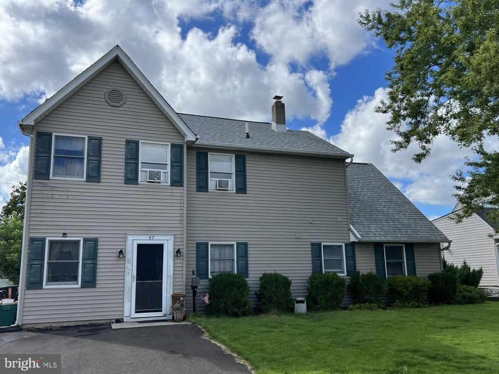 47 NEPTUNE LANE, LEVITTOWN, PA 19054