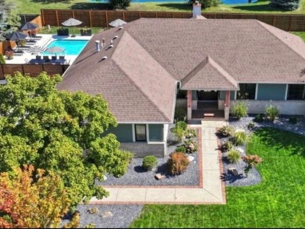 10410 Lone Eagle Way, Fort Wayne, IN 46845
