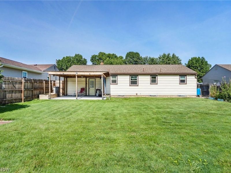3229 Glen Oaks Drive, Youngstown, OH 44511 Photo 12