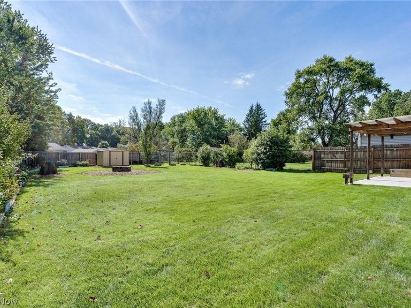 3229 Glen Oaks Drive, Youngstown, OH 44511 Photo 14