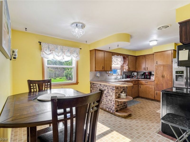 3229 Glen Oaks Drive, Youngstown, OH 44511 Photo 18