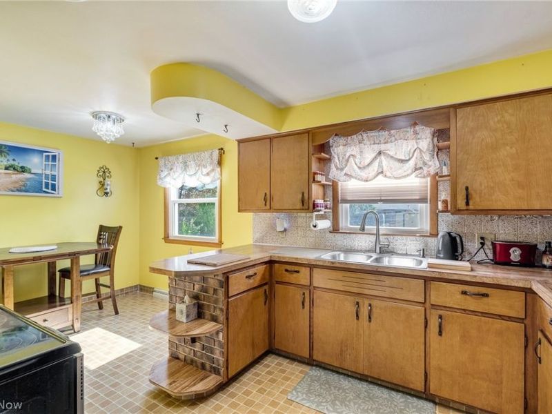 3229 Glen Oaks Drive, Youngstown, OH 44511 Photo 21