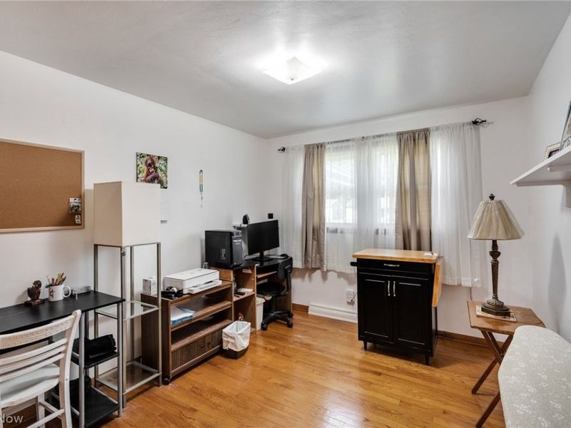 3229 Glen Oaks Drive, Youngstown, OH 44511 Photo 30