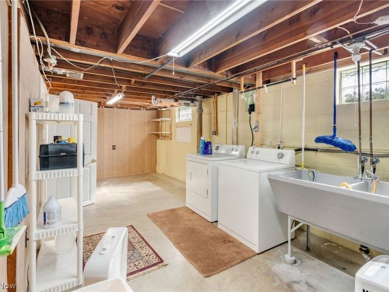 3229 Glen Oaks Drive, Youngstown, OH 44511 Photo 35