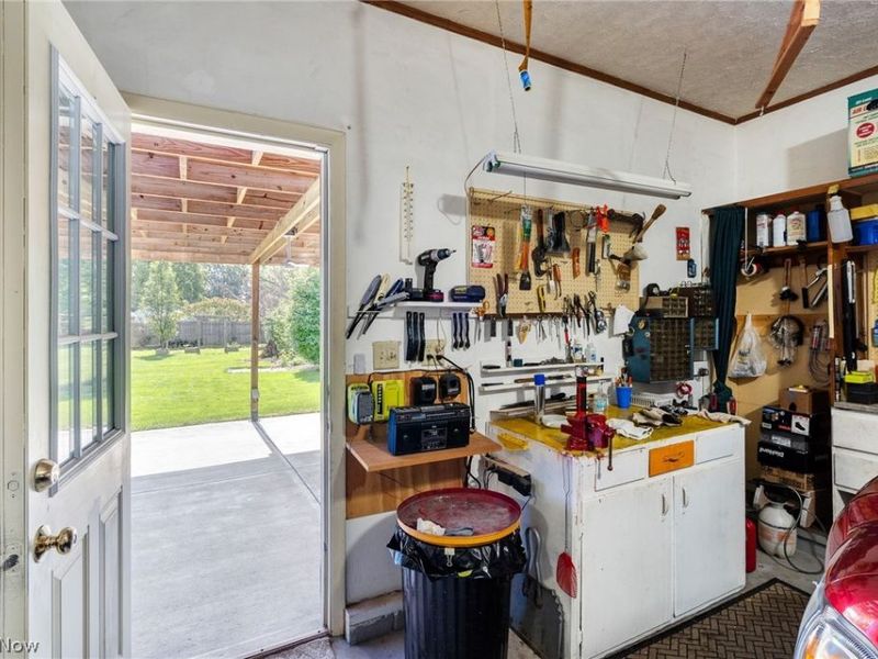 3229 Glen Oaks Drive, Youngstown, OH 44511 Photo 8
