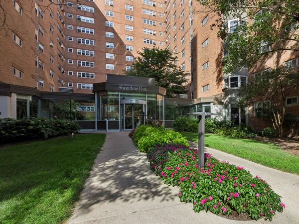 4970 N Marine Drive, Unit 321, Chicago, IL 60640