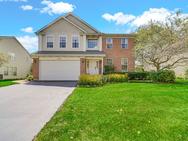 1421 Richmond Lane , Algonquin, IL 60102