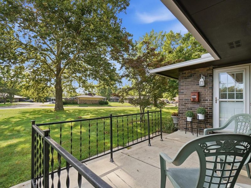 1237 Woodbrook Lane, Unit 281, Columbus, OH 43223 Photo 2