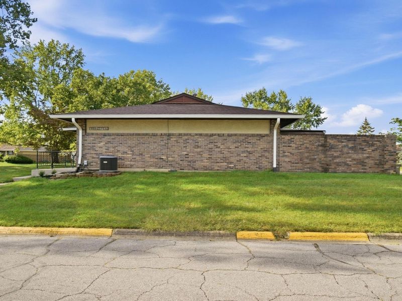 1237 Woodbrook Lane, Unit 281, Columbus, OH 43223 Photo 37