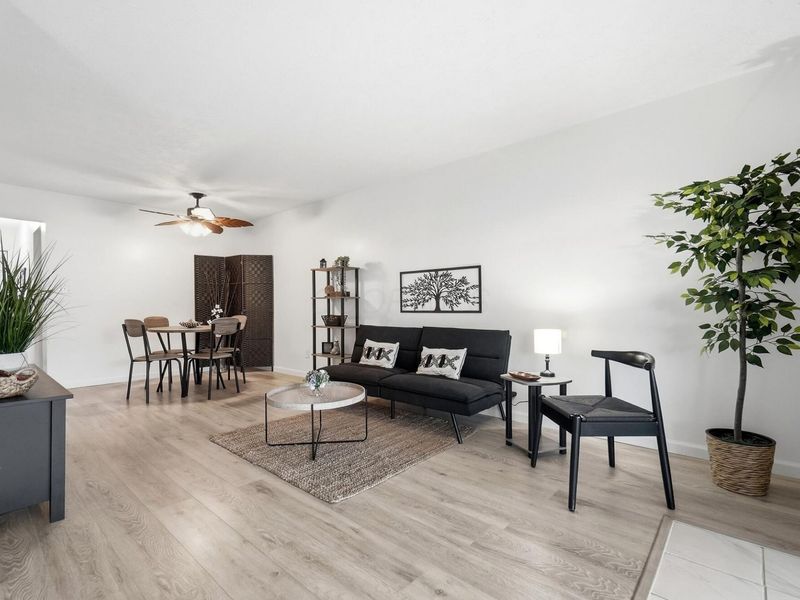 1237 Woodbrook Lane, Unit 281, Columbus, OH 43223 Photo 9