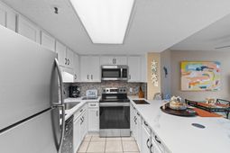 5511 North Ocean Blvd. photo 4