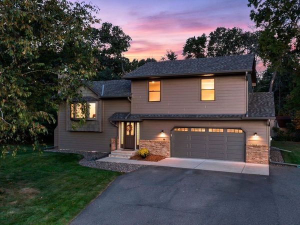 26120 Galen Drive, Wyoming, MN 55092