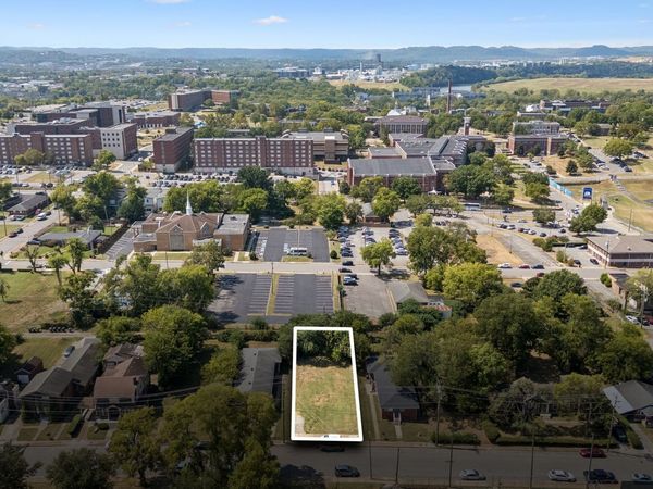 1035 31st Ave N, Nashville, TN 37209