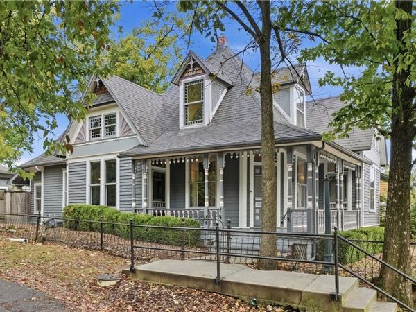 10 White Street, Eureka Springs, AR 72632