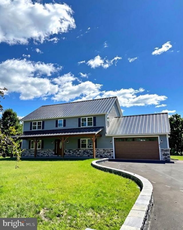 41 GARLOFF ROAD, MYERSTOWN, PA 17067