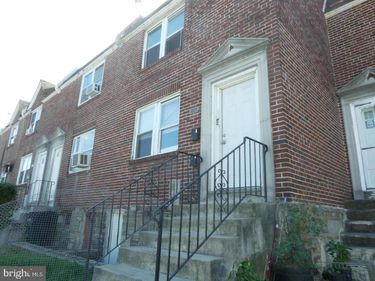 200 E ALBANUS STREET, PHILADELPHIA, PA 19120