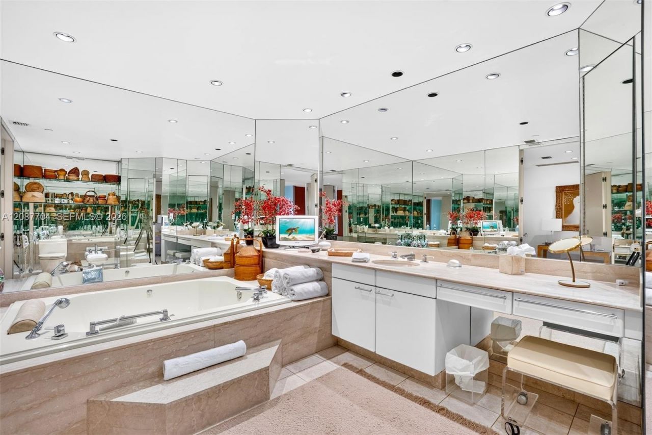 9999 Collins Ave, Unit 5E, Bal Harbour, FL 33154 Photo