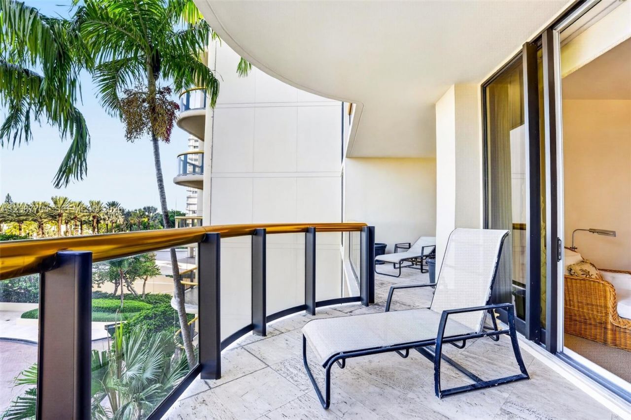 9999 Collins Ave, Unit 5E, Bal Harbour, FL 33154 Photo
