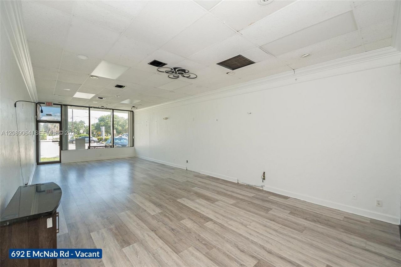 690 E Mcnab Rd, Pompano Beach, FL 33060 Photo