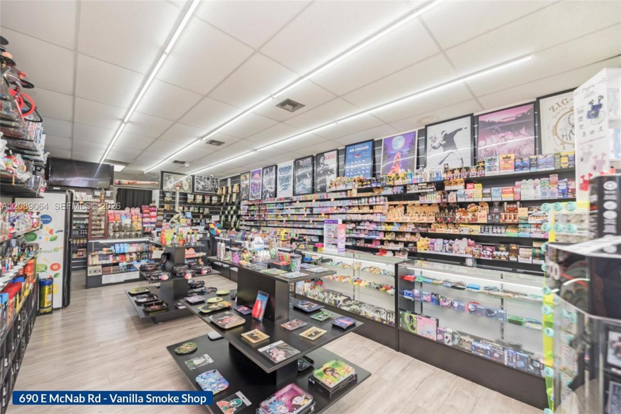 690 E Mcnab Rd, Pompano Beach, FL 33060 Photo