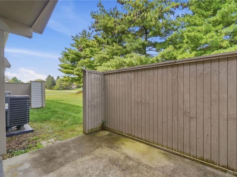 9765 Centerville Creek Lane, Washington Township, OH 45458 Photo 45