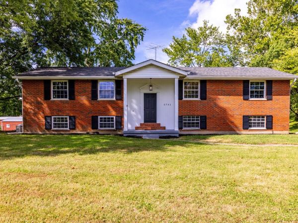 5741 Nickview Drive, Cincinnati, OH 45247
